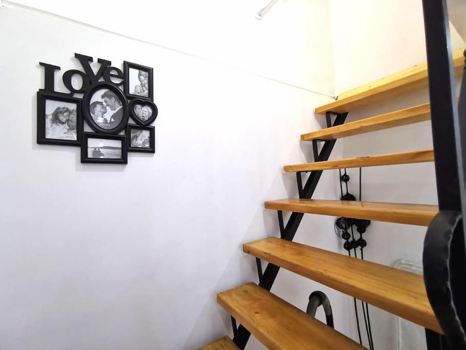Erzsebet 5b Center 1 Db Bed Very Convenient Budapest